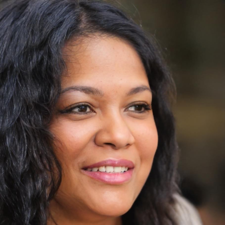 Maria Ionescu - Coordonator programe