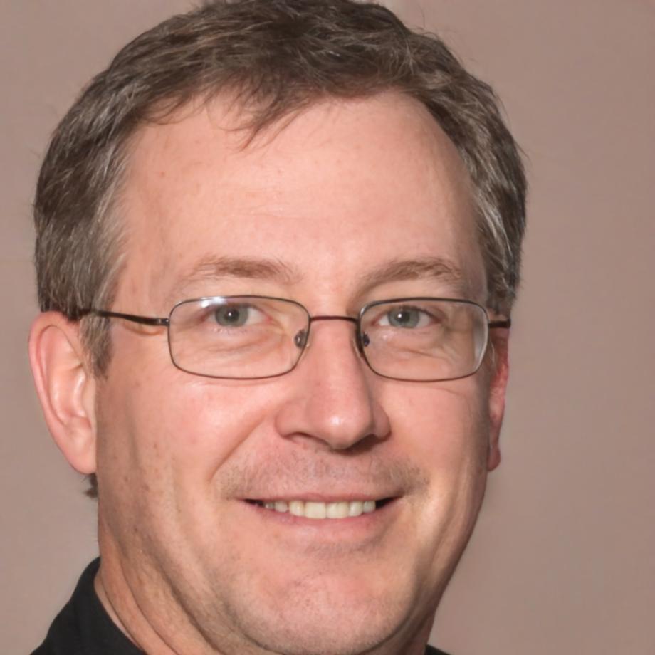 Portret profesional al lui Sorin Moldovan, coordonator principal programe dezvoltare personală